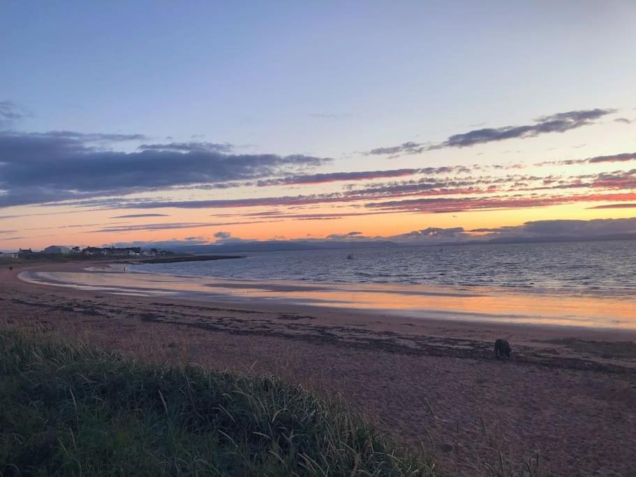 Dolphin View Cottages Portmahomack Esterno foto